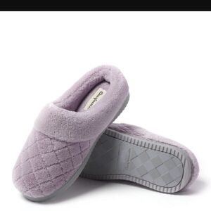 Dearfoams Lilac Quilted Women's Slippers